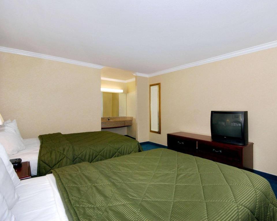 Quality Inn Near City Of Hope Duarte Esterno foto